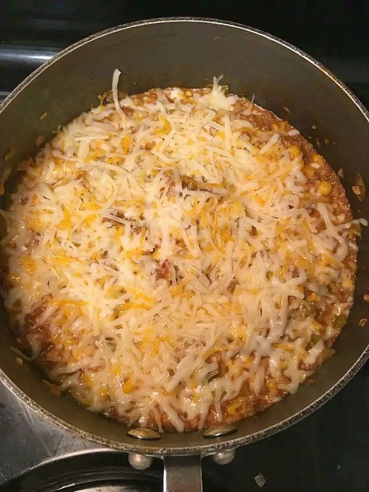 One Pot Mexican Ground Beef and Rice - Mains - JeVibe Recipes