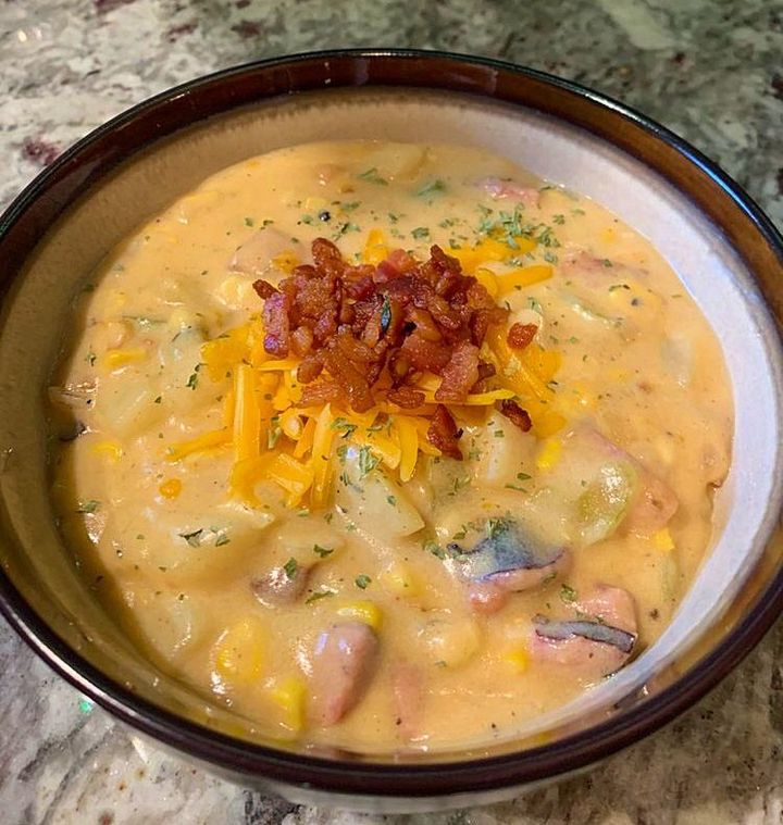 Ham and Corn Chowder A Hearty & Comforting Soup Recipe